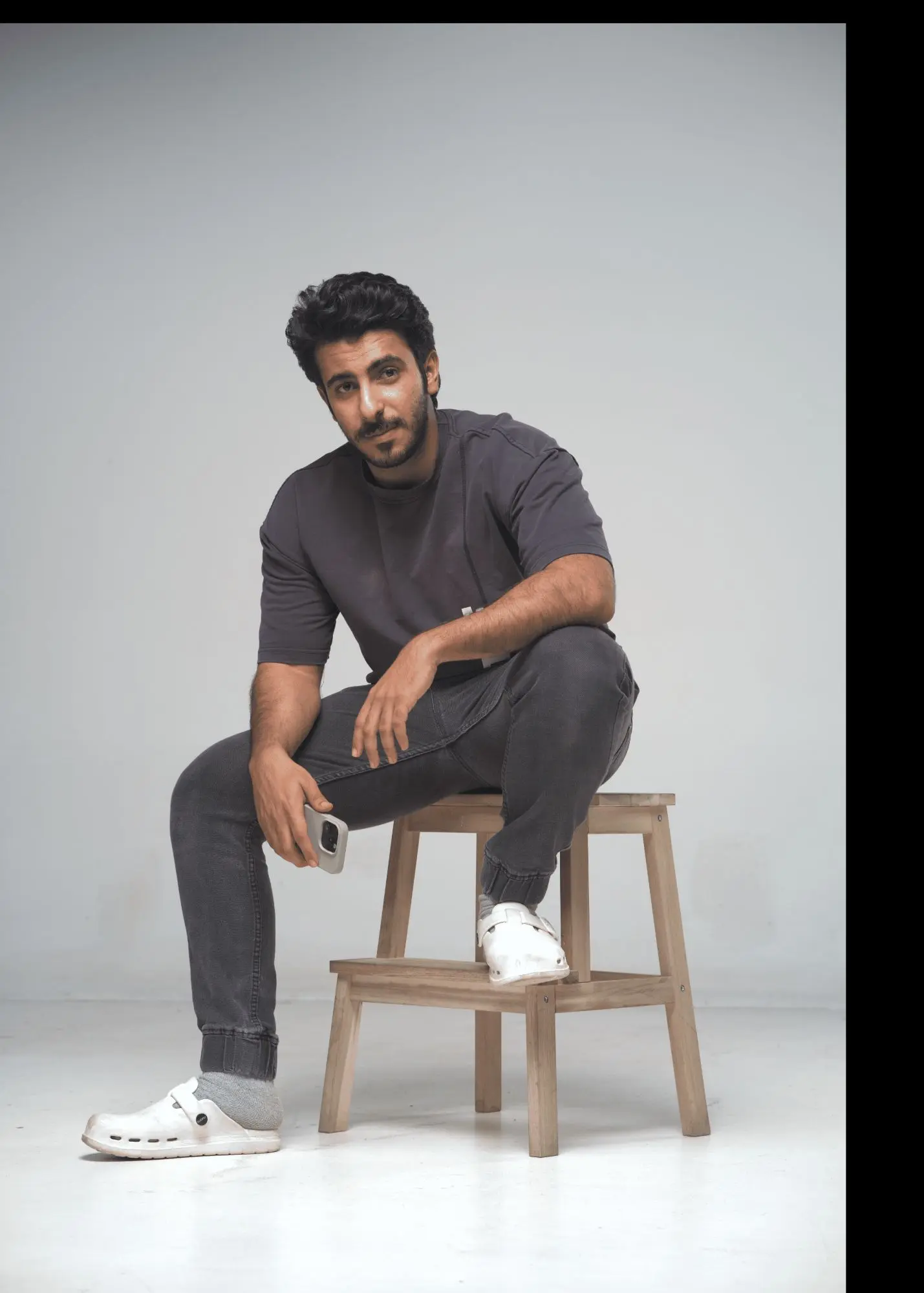Hussam Al Azwani (front).png