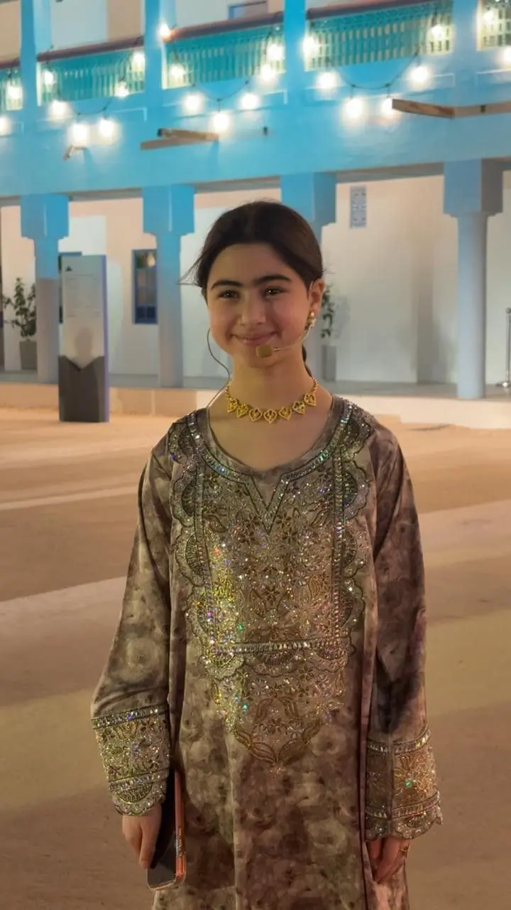 Meera 14.jpg
