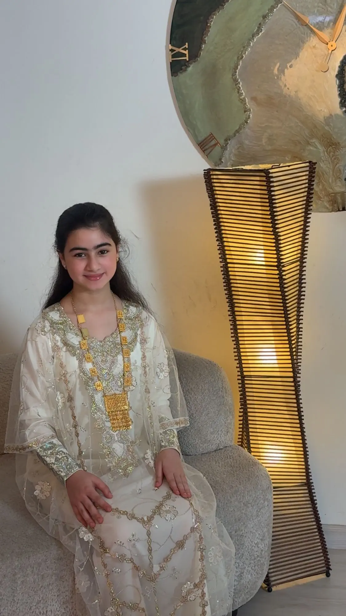 Meera 37.jpg