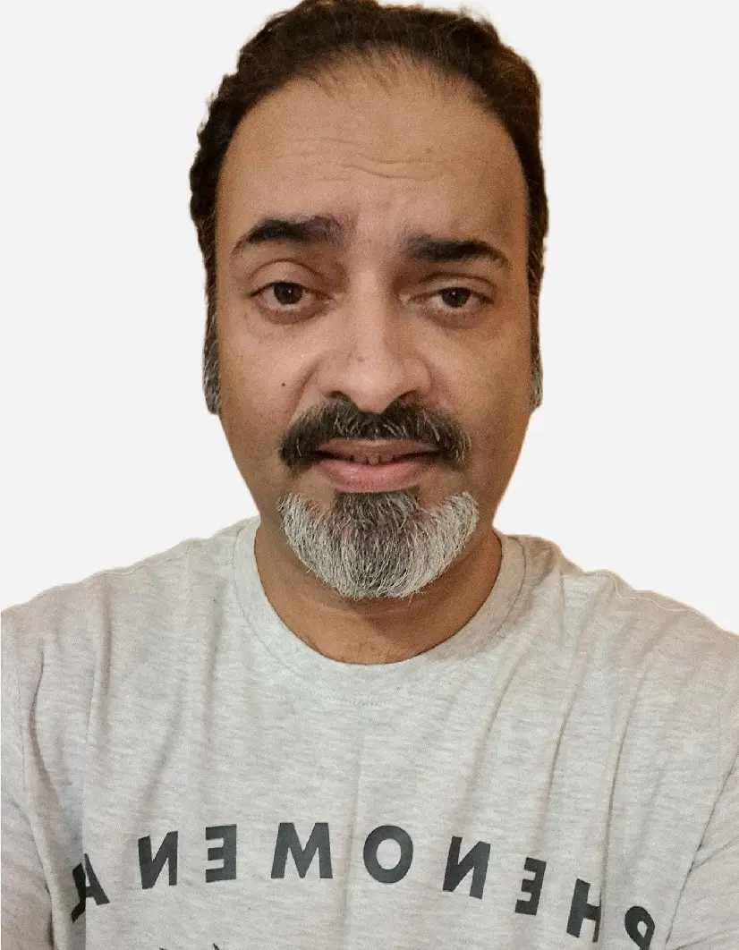 scaled_IDPhoto_٢٠٢٦٠١٢٩_٠٠٠٠٣٨.jpg