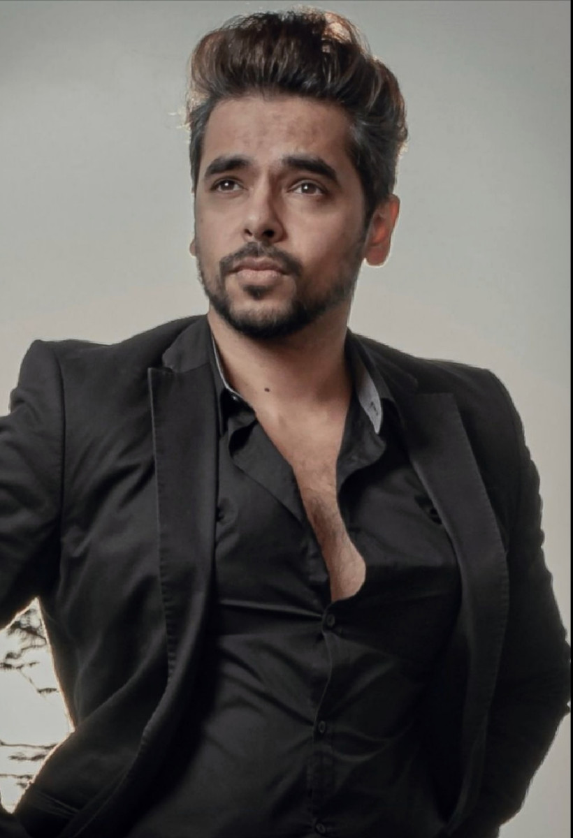 rajj-m-rao-models_promoters-hostess_actors-extras_cast-crews_dancers_speaker-artists-dubai-uae-230-6.jpg