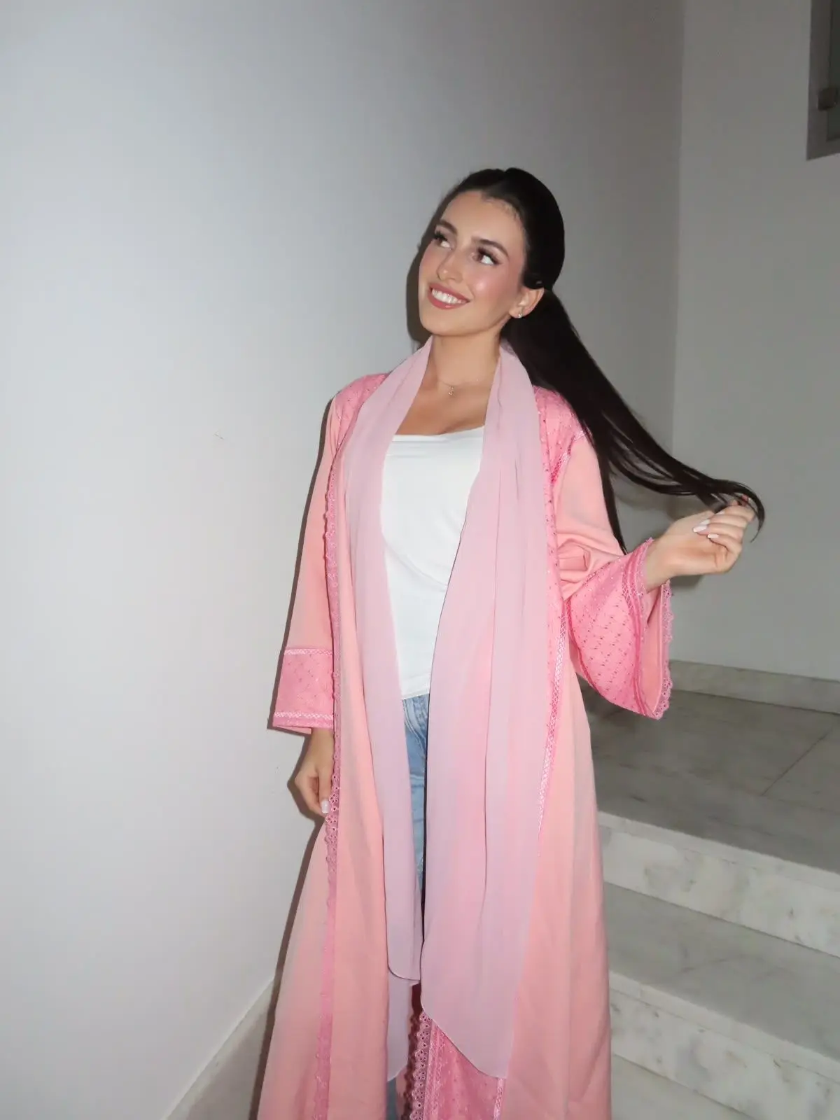 abaya.jpeg
